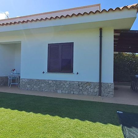 Villa Nove - Residence Dei Fiori 赞布隆内 外观 照片