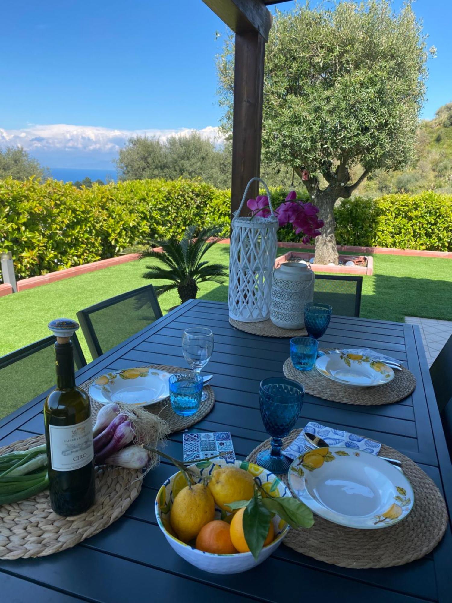 Villa Nove - Residence Dei Fiori 赞布隆内 外观 照片